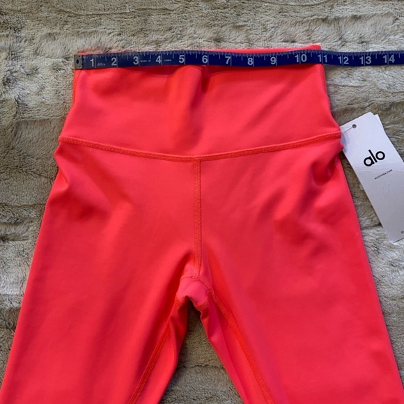 NWT💕ALO 7/8 High-Waist Airlift Legging in Fluorescent Pink Coral Size S - Picture 10 of 12